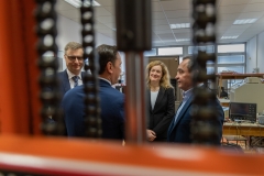 Signing agreement with TRUMPF Huettinger_photo by Dariusz Piekut