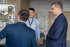 Signing agreement with TRUMPF Huettinger_photo by Dariusz Piekut