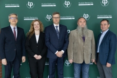 Signing agreement with TRUMPF Huettinger_photo by Dariusz Piekut
