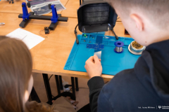 2026-03-24-WE-warsztaty-Technologie-kosmiczne-dla-początkujących-SPwBiałowieży-fot-Iryna-Mikhno-PB