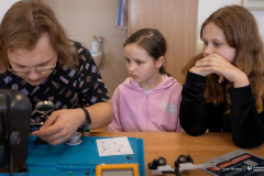 2026-03-24-WE-warsztaty-Technologie-kosmiczne-dla-początkujących-SPwBiałowieży-fot-Iryna-Mikhno-PB