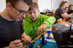 2026-03-24-WE-warsztaty-Technologie-kosmiczne-dla-początkujących-SPwBiałowieży-fot-Iryna-Mikhno-PB