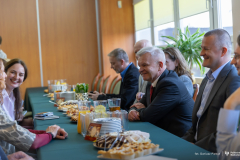 2026-03-17-Wizyta-Marszałka-i-Wiceprezydenta-oraz-przedstawicieli-przemysłu-na-WBINŚ-fot-Dariusz-Piekut-PB