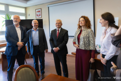 2026-03-17-Wizyta-Marszałka-i-Wiceprezydenta-oraz-przedstawicieli-przemysłu-na-WBINŚ-fot-Dariusz-Piekut-PB