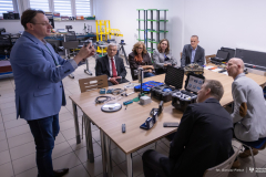2026-03-17-Wizyta-Marszałka-i-Wiceprezydenta-oraz-przedstawicieli-przemysłu-na-WBINŚ-fot-Dariusz-Piekut-PB