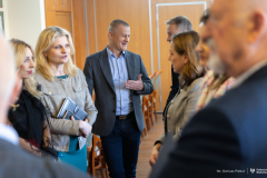 2026-03-17-Wizyta-Marszałka-i-Wiceprezydenta-oraz-przedstawicieli-przemysłu-na-WBINŚ-fot-Dariusz-Piekut-PB