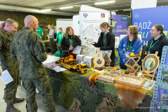 2026-04-17-Wojskowe-targi-służby-i-pracy-fot-Dariusz-Piekut-PB