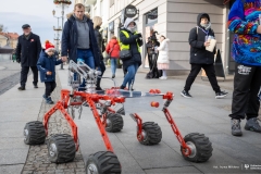 2025-01-26-WOSP-kolo-naukowe-Robotycy-Obiezyswiat-fot-Iryna-Mikhno-PB-76