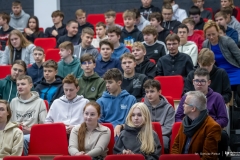 2024-11-28-It-is-English-fot-Dariusz-Piekut