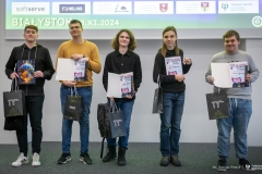 2024-11-28-It-is-English-fot-Dariusz-Piekut