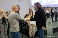 2024-11-28-It-is-English-fot-Dariusz-Piekut