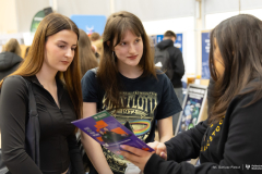 025-03-27-Targi-edukacyjne-w-Augustowie-fot-Dariusz-Piekut-PB