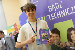 025-03-27-Targi-edukacyjne-w-Augustowie-fot-Dariusz-Piekut-PB