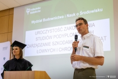 2024-07-10 Zakończenie studiów podyplomowych Zarządzanie szkodami od zwierząt łownych i chronionych fot. Jerzy Doroszkiewicz Politechnika Białostocka